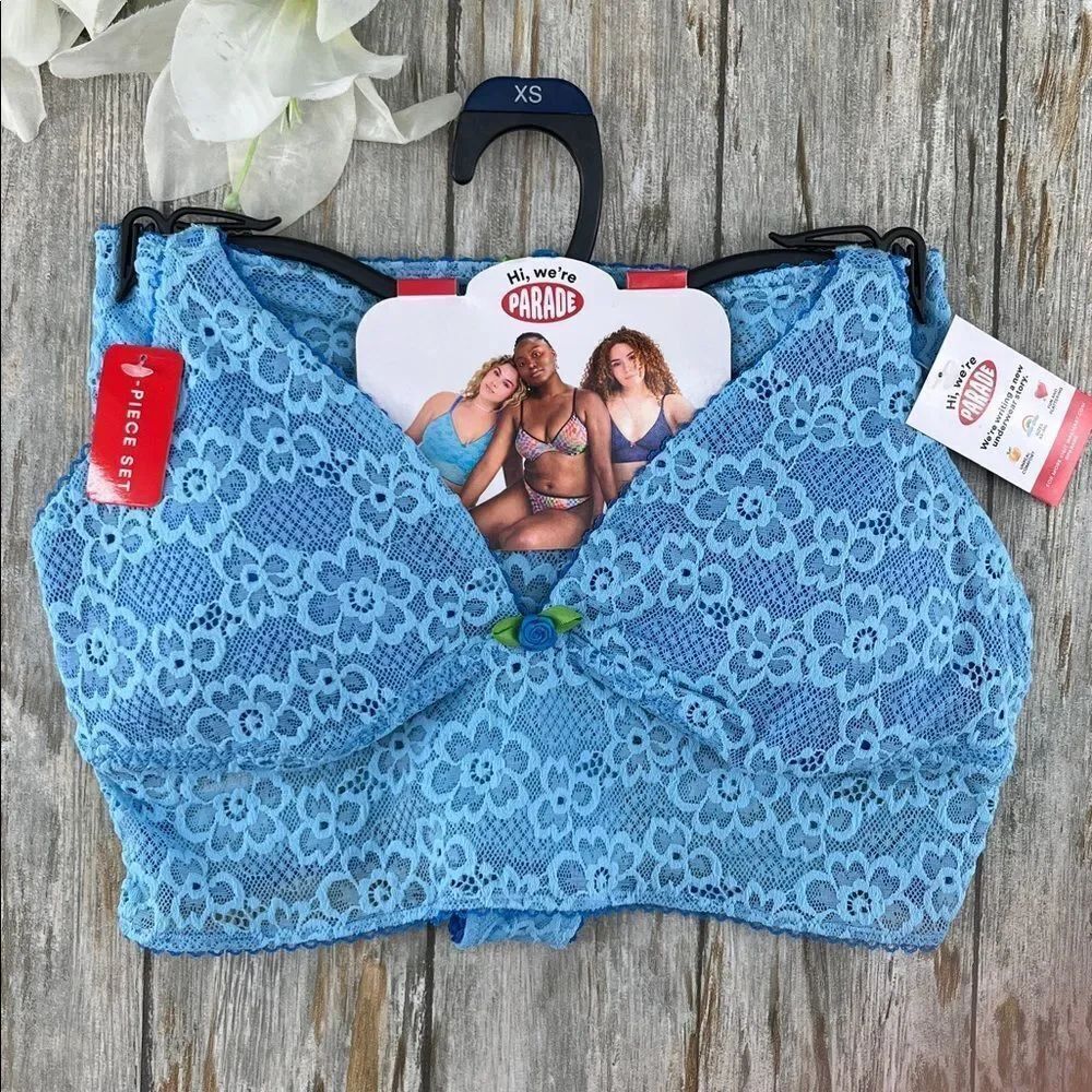 Parade Lace Bralette & Thong Panty 2-Piece Set Size XS
